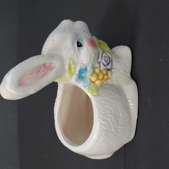 Vtg. Ceramic Easter Bunny Planter - Picture 3 of 6